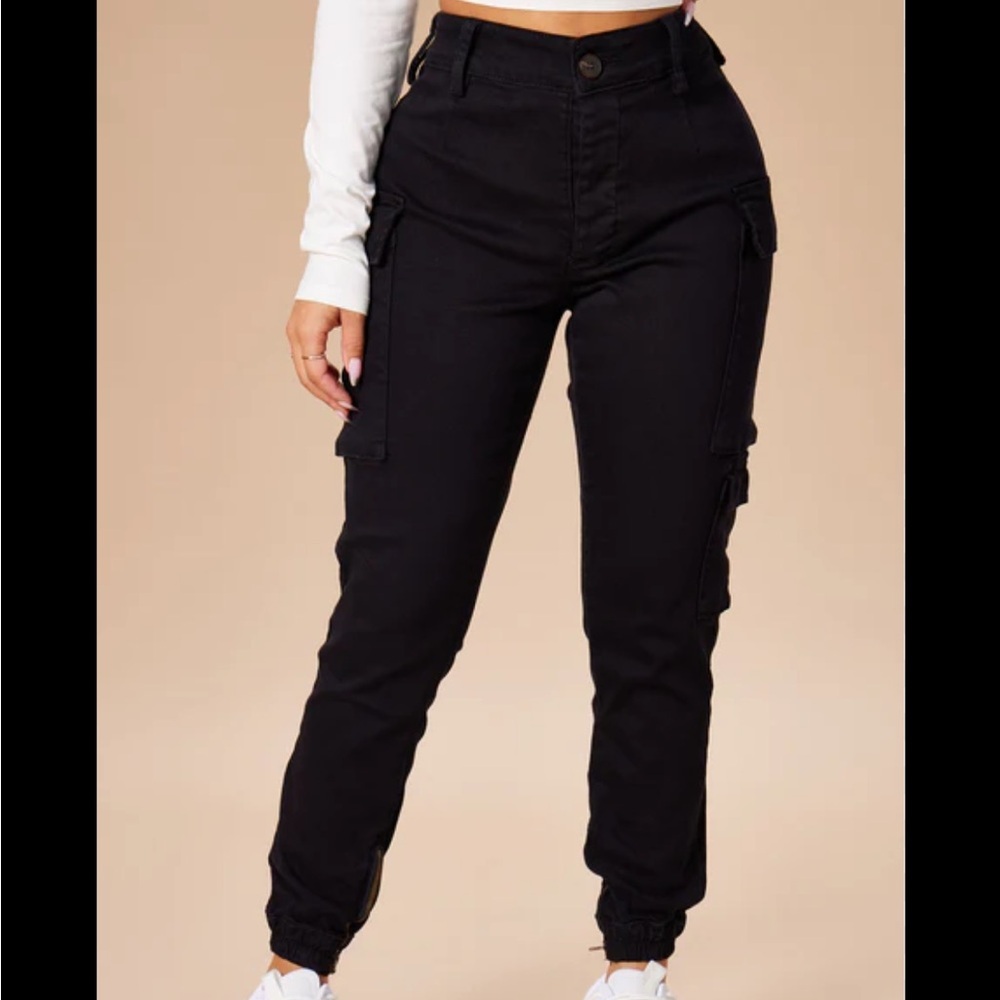 Fashion Nova Women Black Baggy Streetwear Cargo Pants Jeans size‎ 3